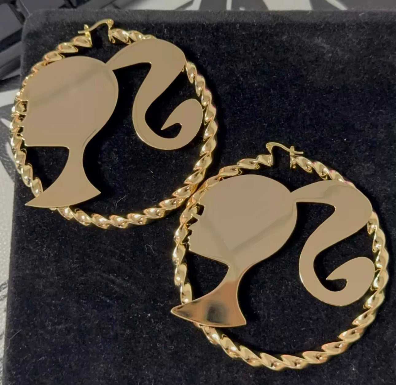 Gold Cartoon Character Twist Hoop Earrings — Kitty & Mouse Design